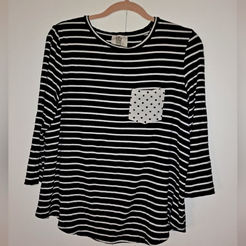 Lili's Closet Top